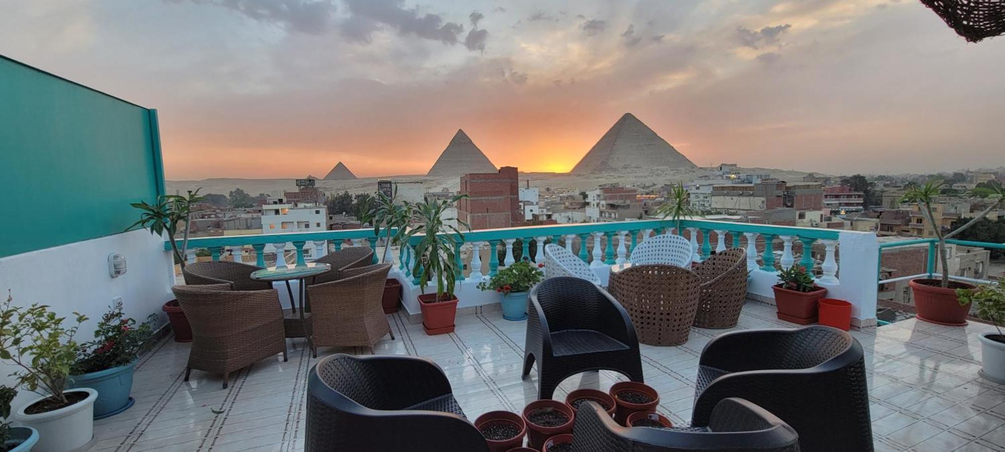 Pyramids Temple Guest House Kafrat al Jabal ภายนอก รูปภาพ